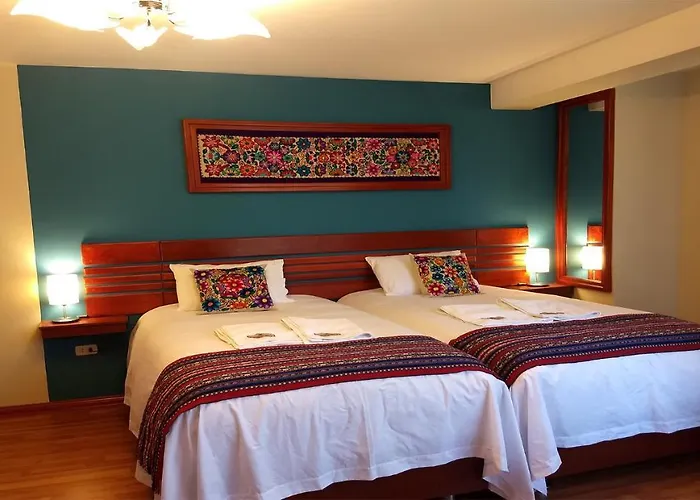 Chinchero Boutique & Tours Chincheros (Cusco)