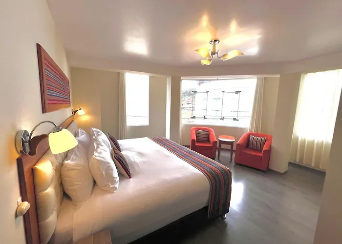 Chinchero Boutique & Tours Chincheros (Cusco)
